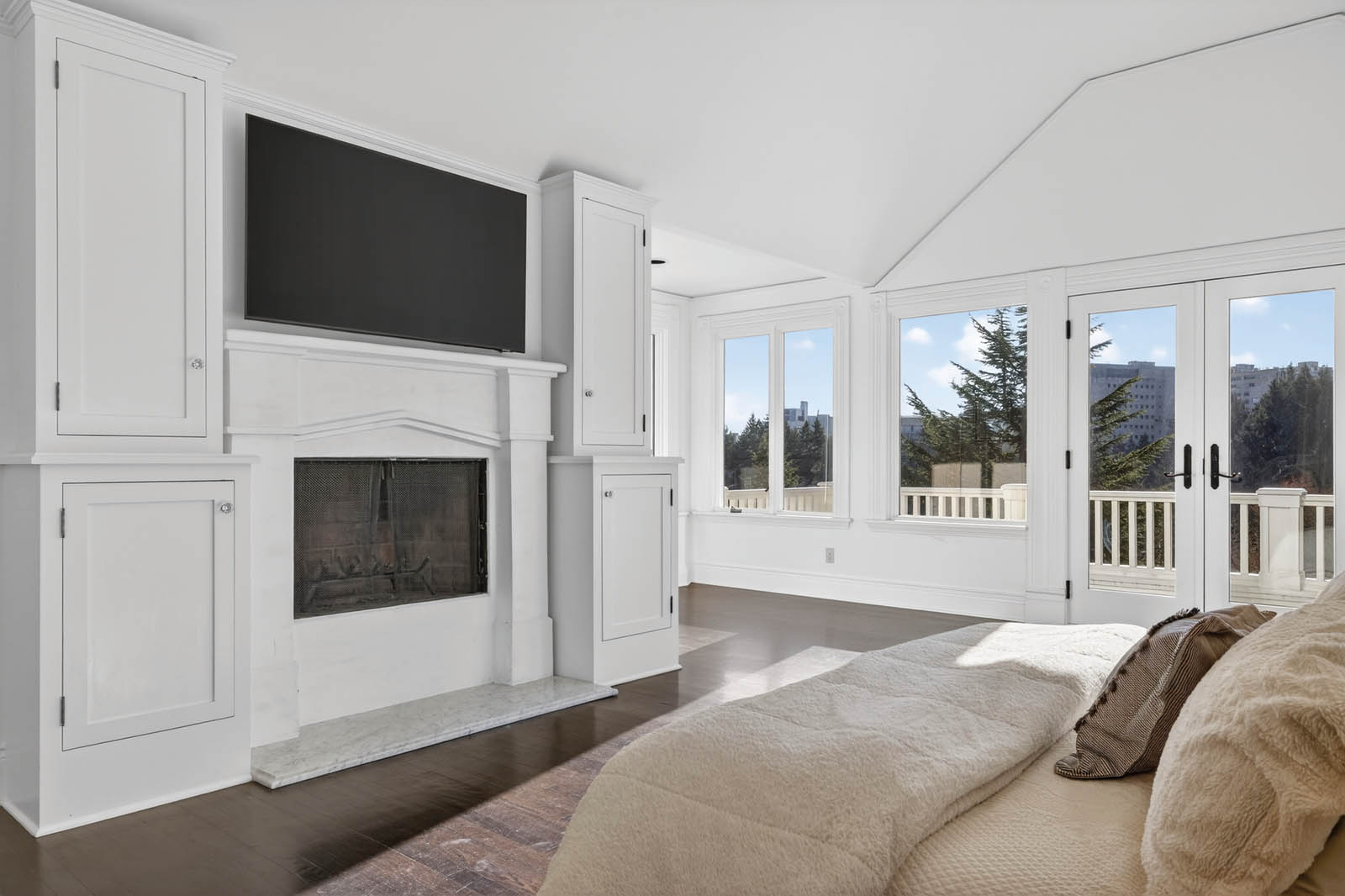 099-806 SW Davenport St - Dec 2025-37