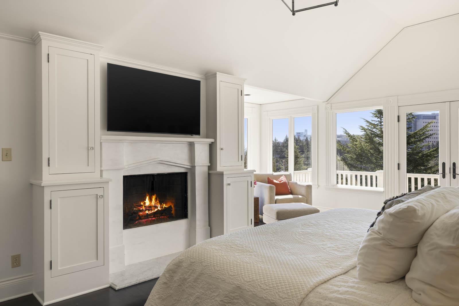 052-806 SW Davenport NEW-84